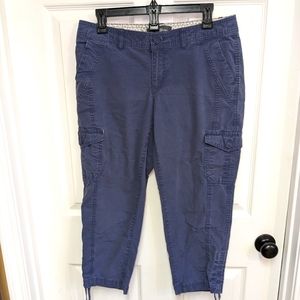Eddie Bauer blue capris cargo pants Ladies size 8